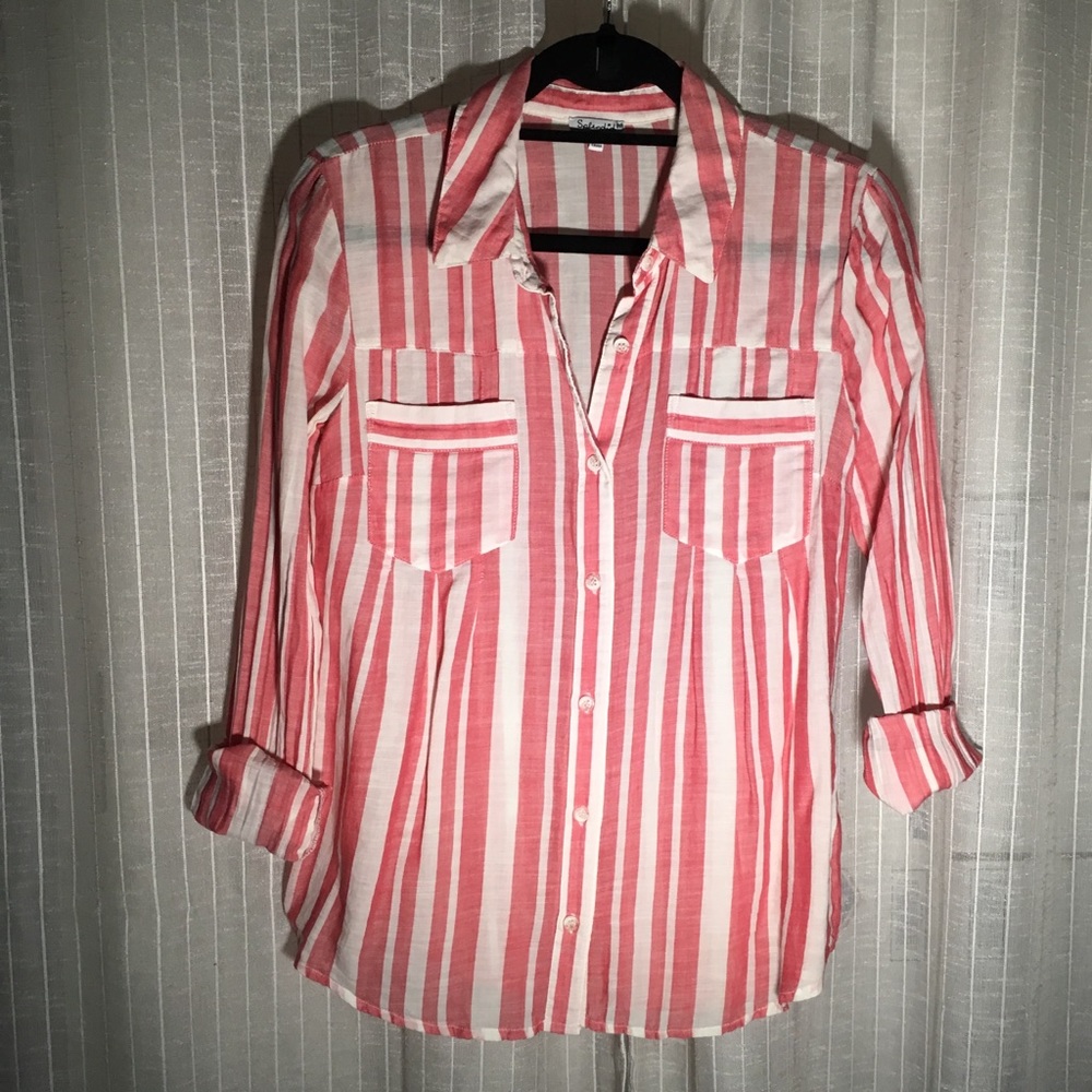 ❄️SALE❄️ SPLENDID worn twice striped button down